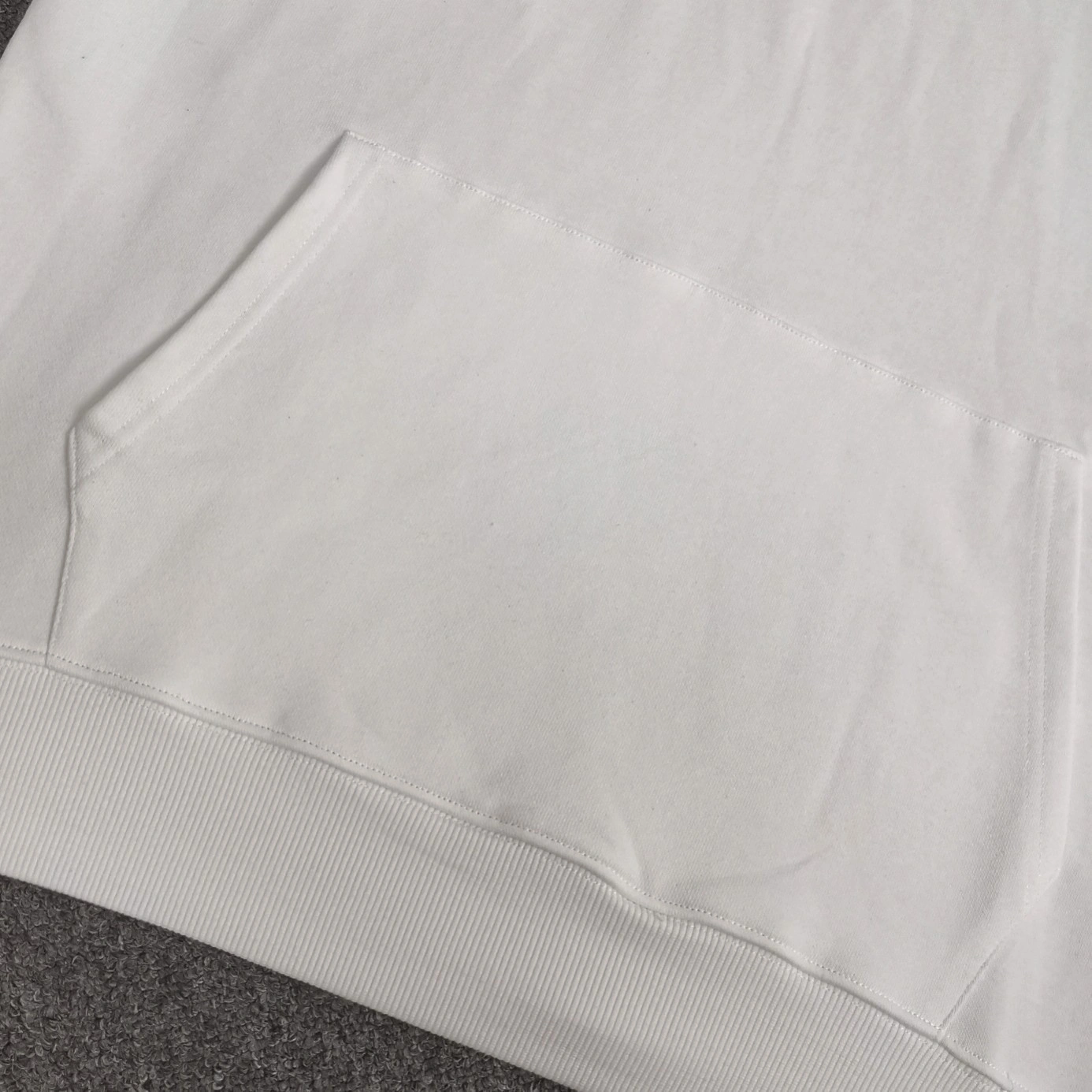 oversized item:C-F477D1060