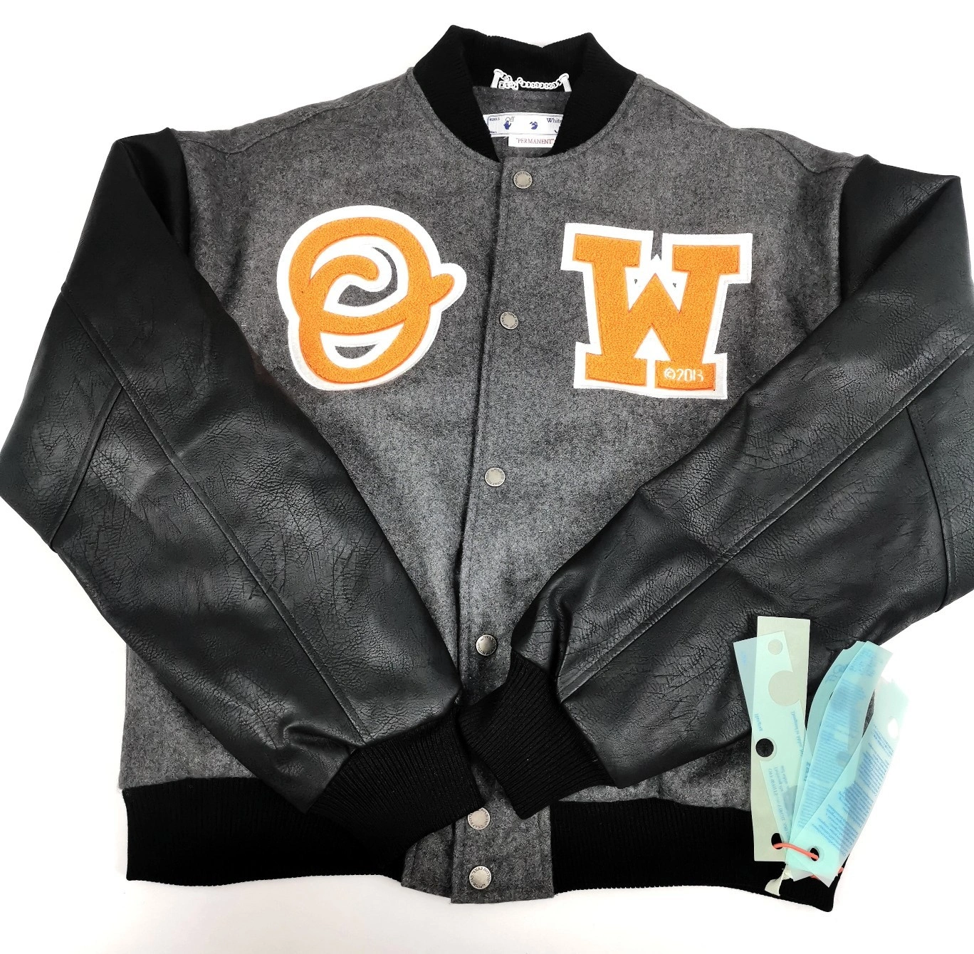 oversized item:C-F477D1066