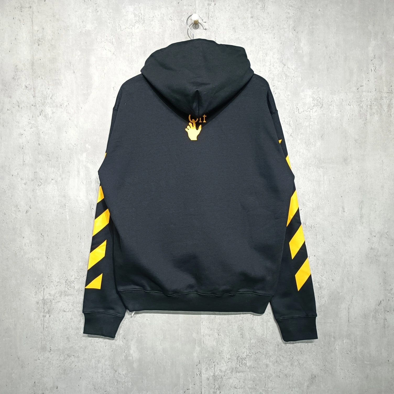 oversized item:C-F477D1073