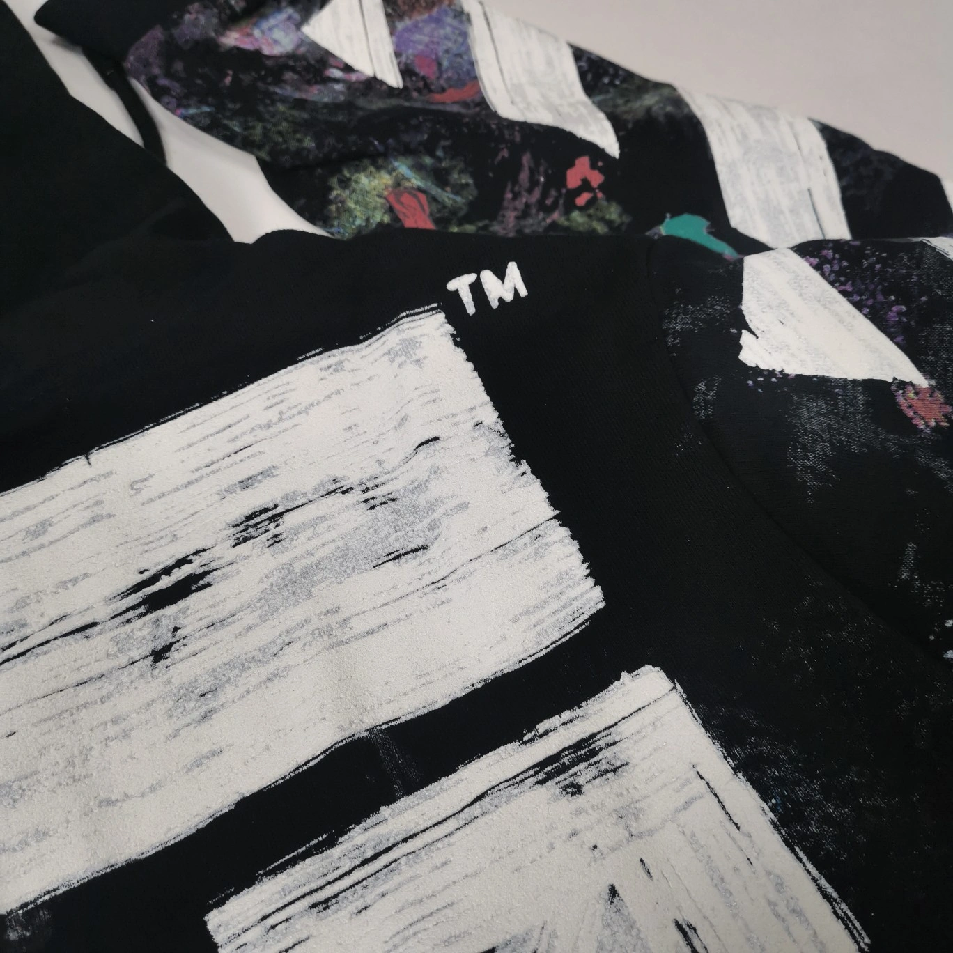 oversized item:C-F477D1074