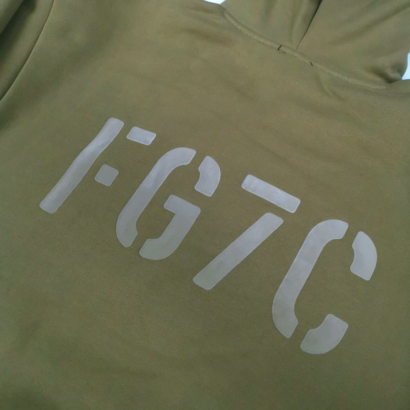 oversized item:C-F477D1208
