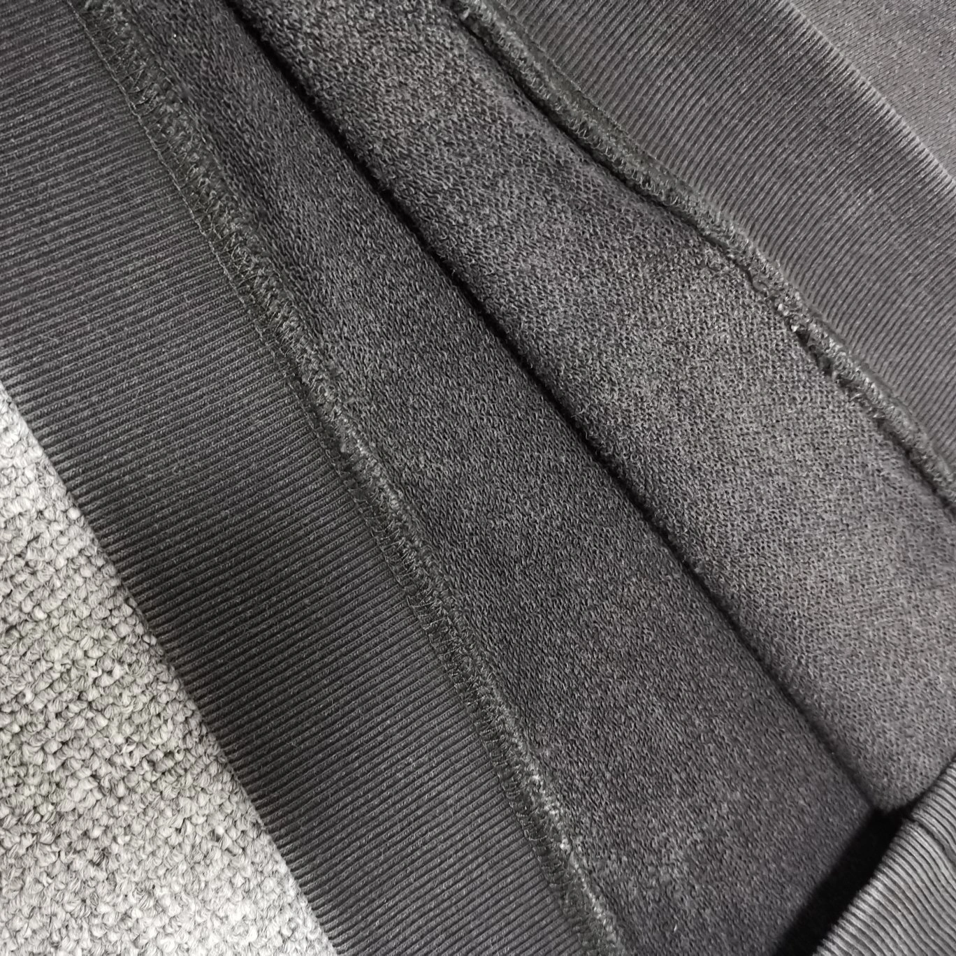 oversized item:C-F477D1219