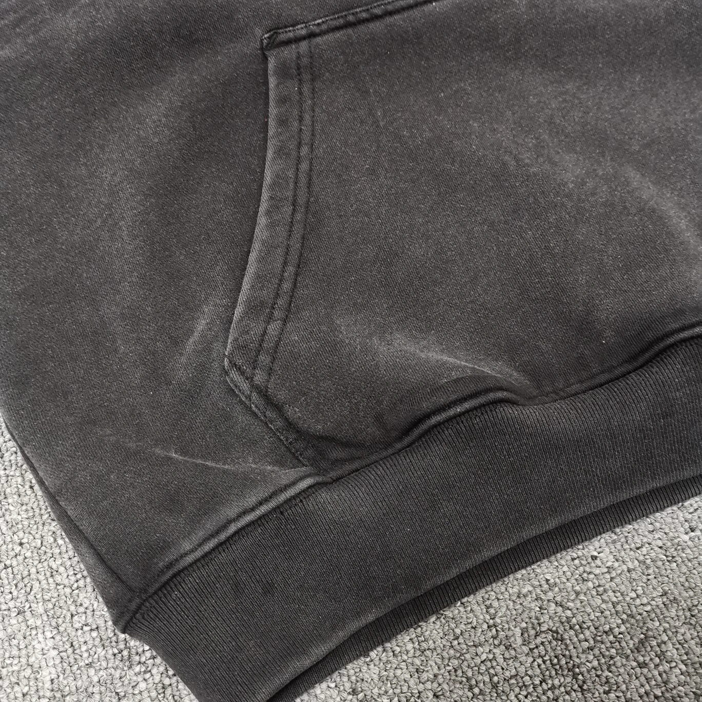 oversized item:C-F477D1219