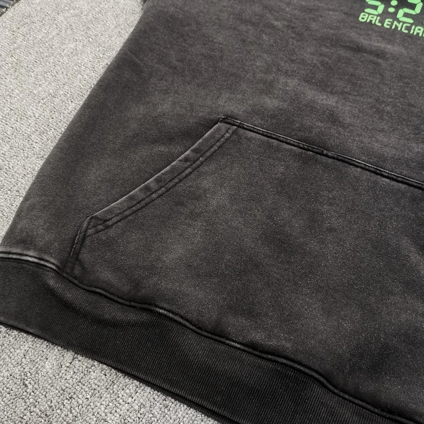 oversized item:C-F477D1224