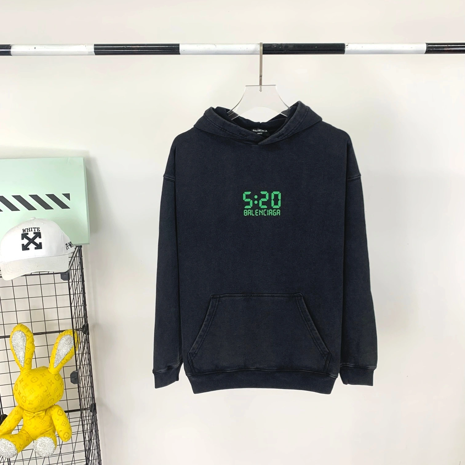oversized item:C-F477D1224