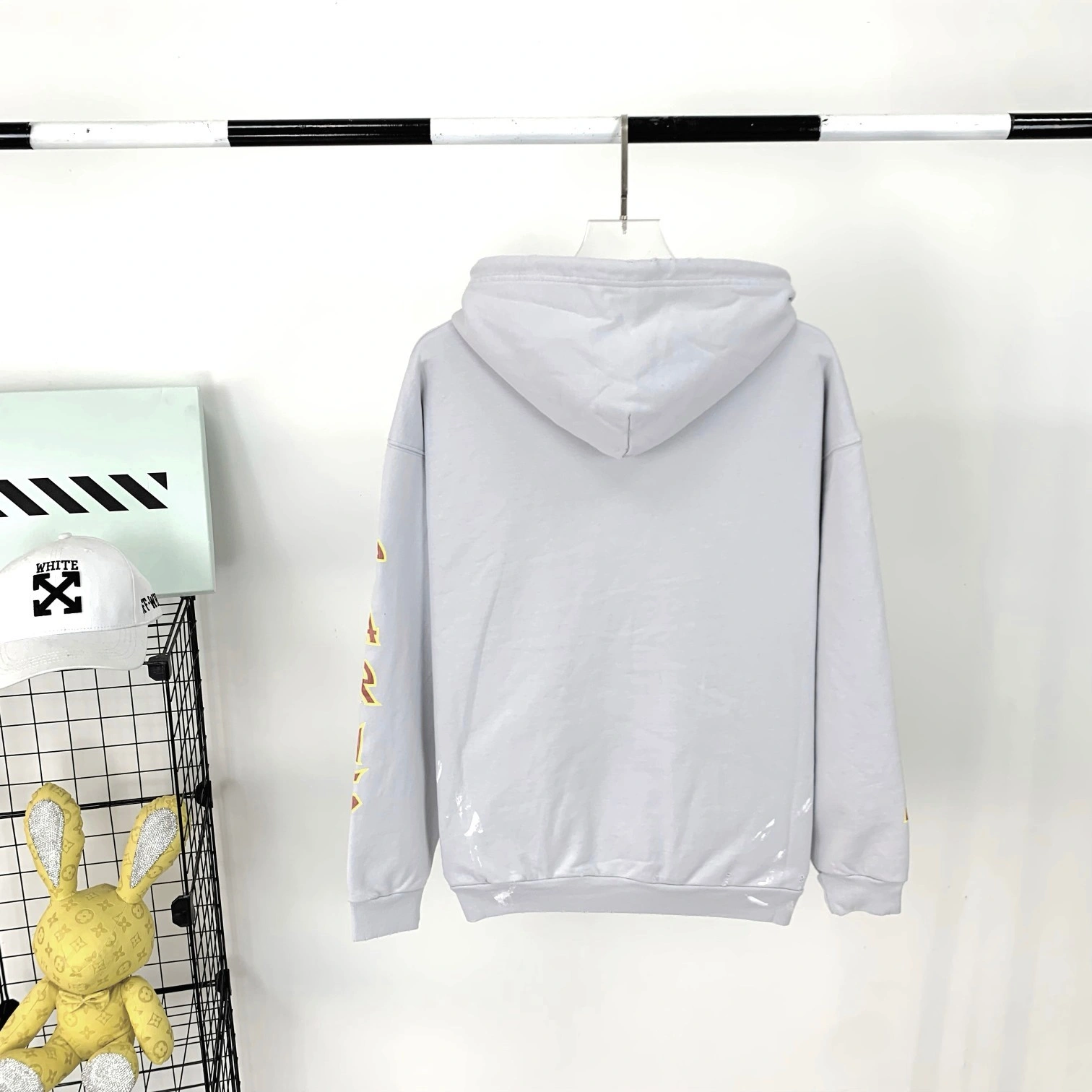 oversized item:C-F477D1230