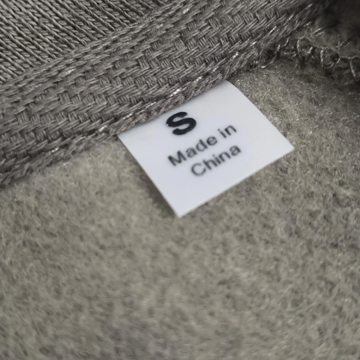 &oversized item:C-F477D1301