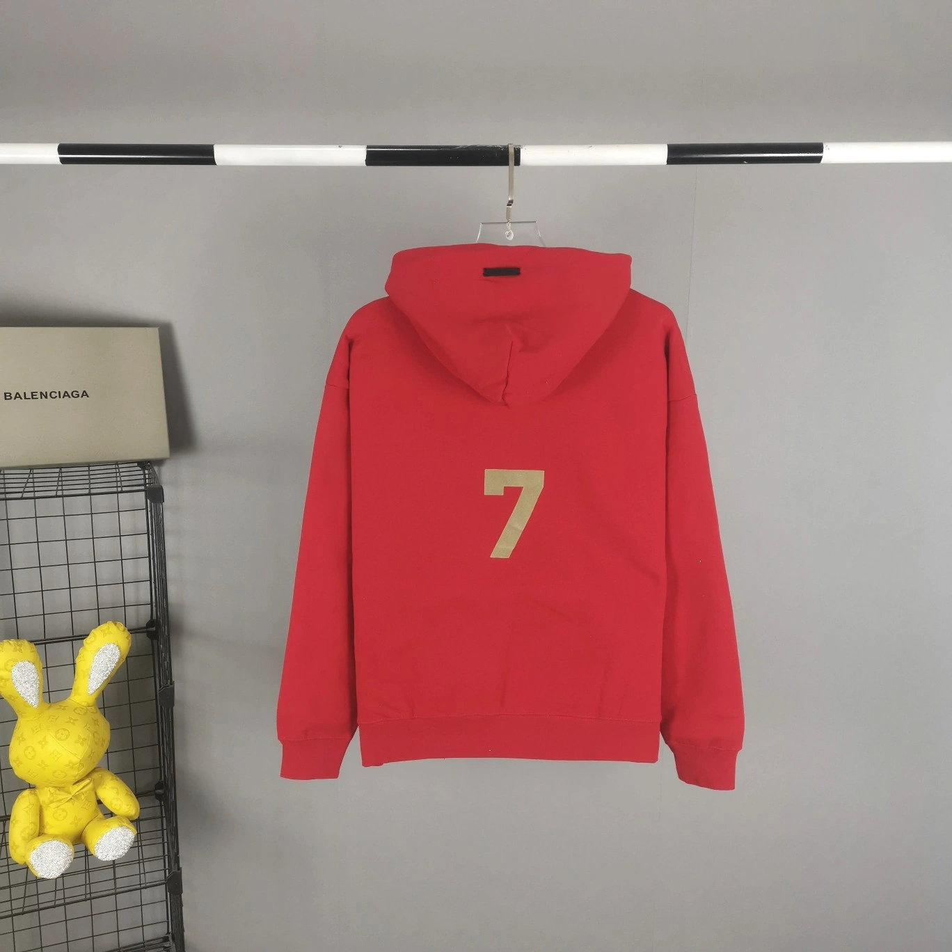 &oversized item:C-F477D1302