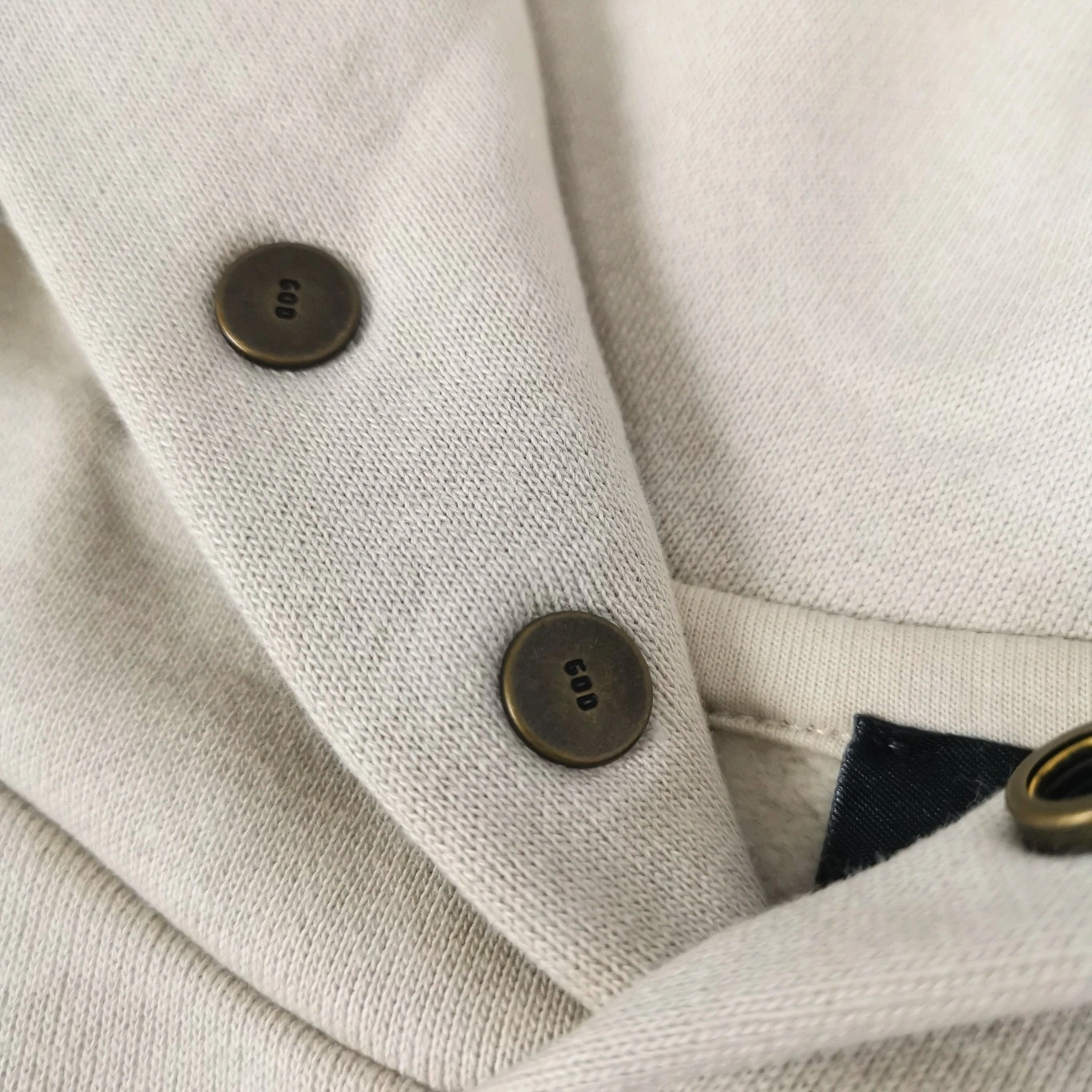 oversized item:C-F477D1305