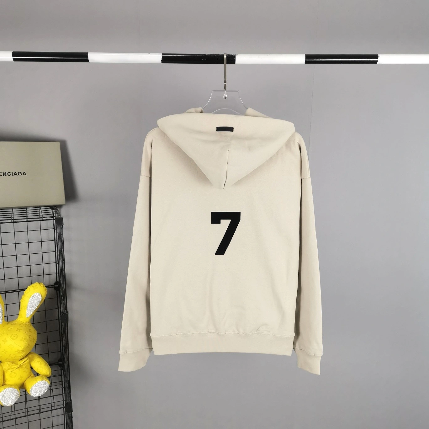 oversized item:C-F477D1305