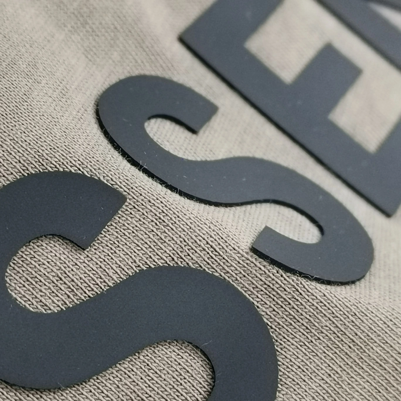 oversized item:C-F477D1330