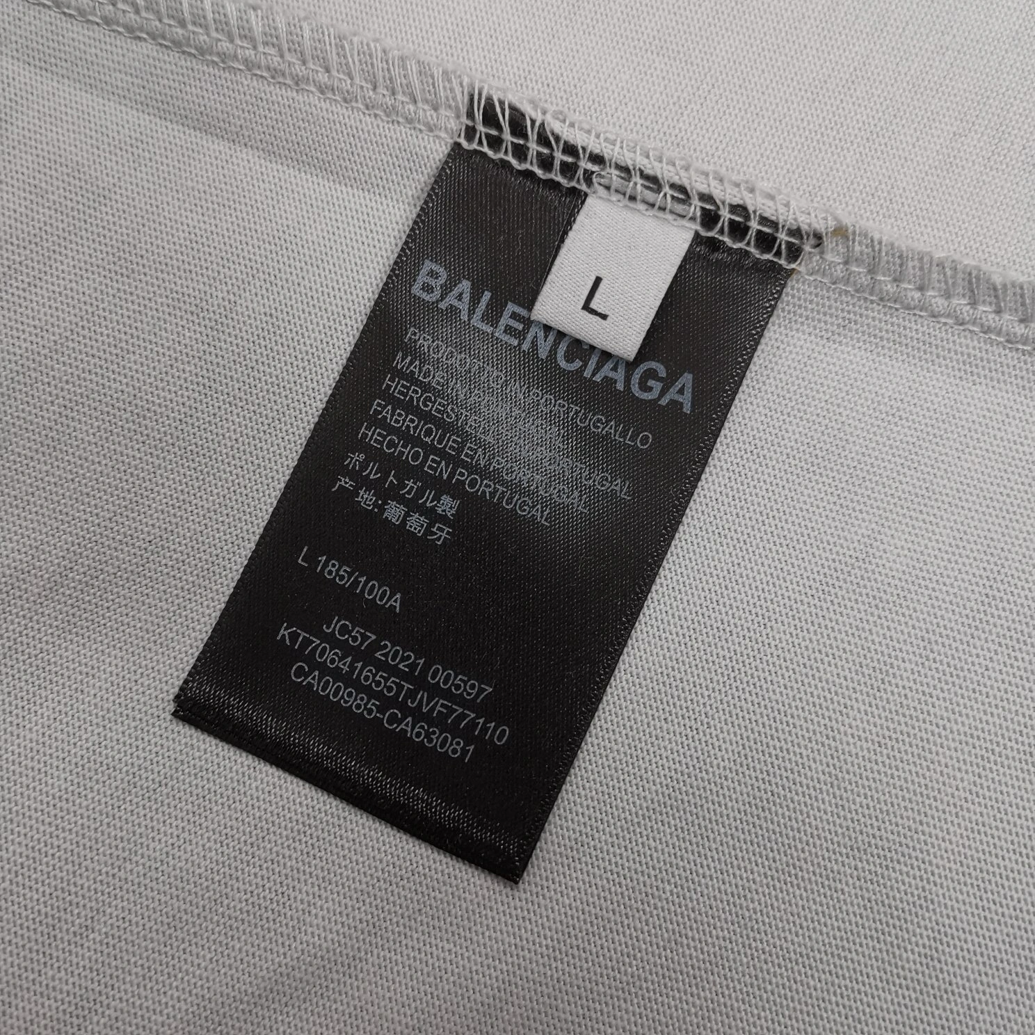 oversized item:C-F477D1401