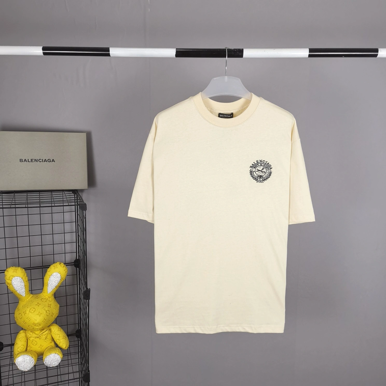 oversized item:C-F477D1404