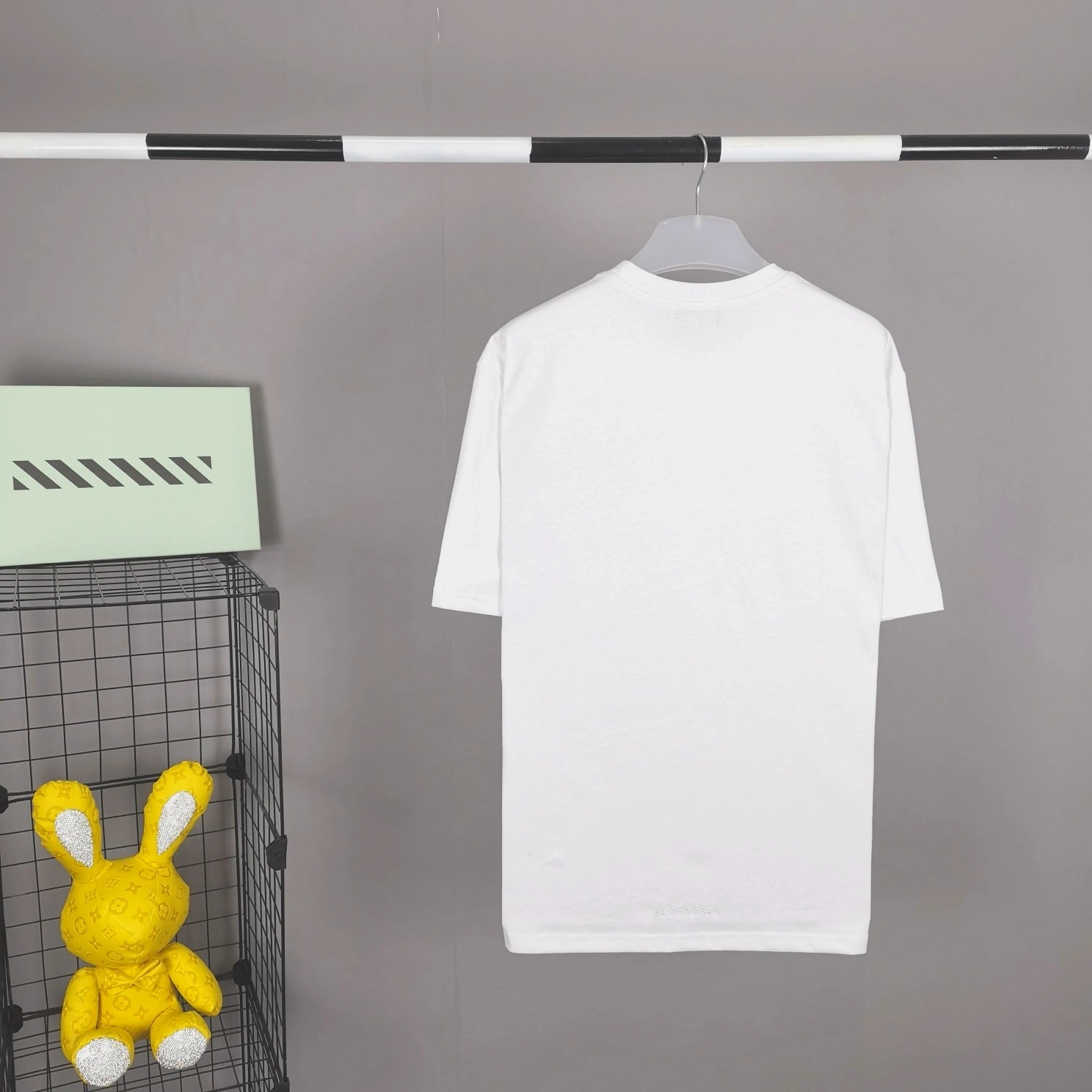 oversized item:C-F477D1409
