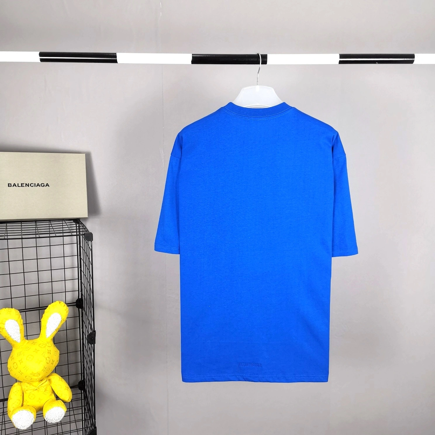 oversized item:C-F477D1410