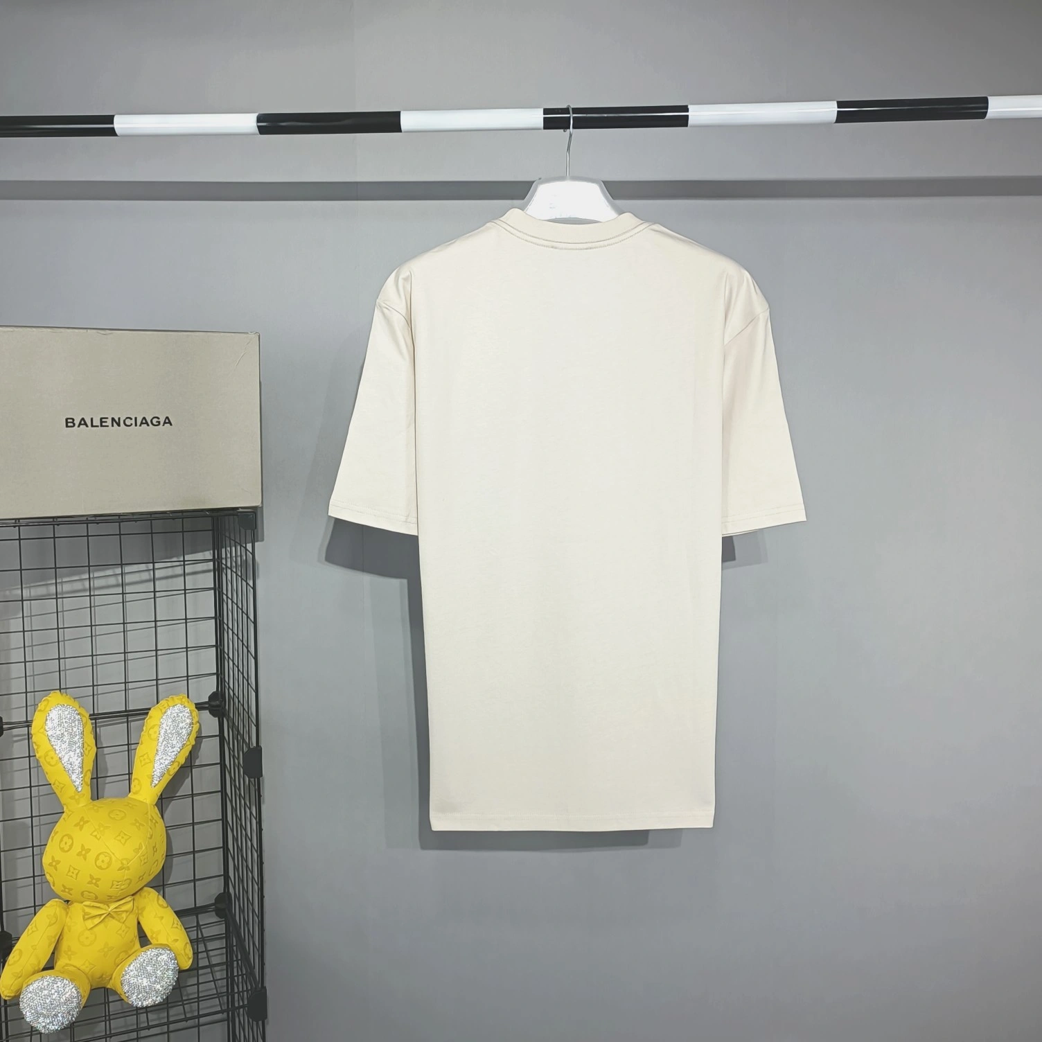 oversized item:C-F477D1412