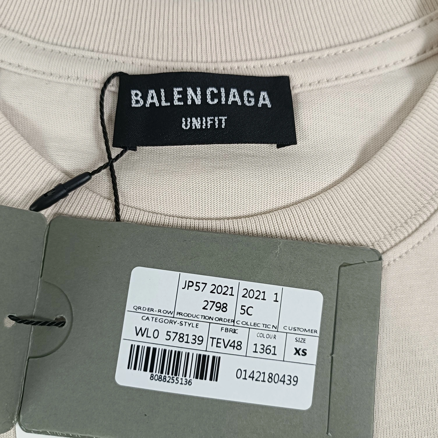oversized item:C-F477D1412