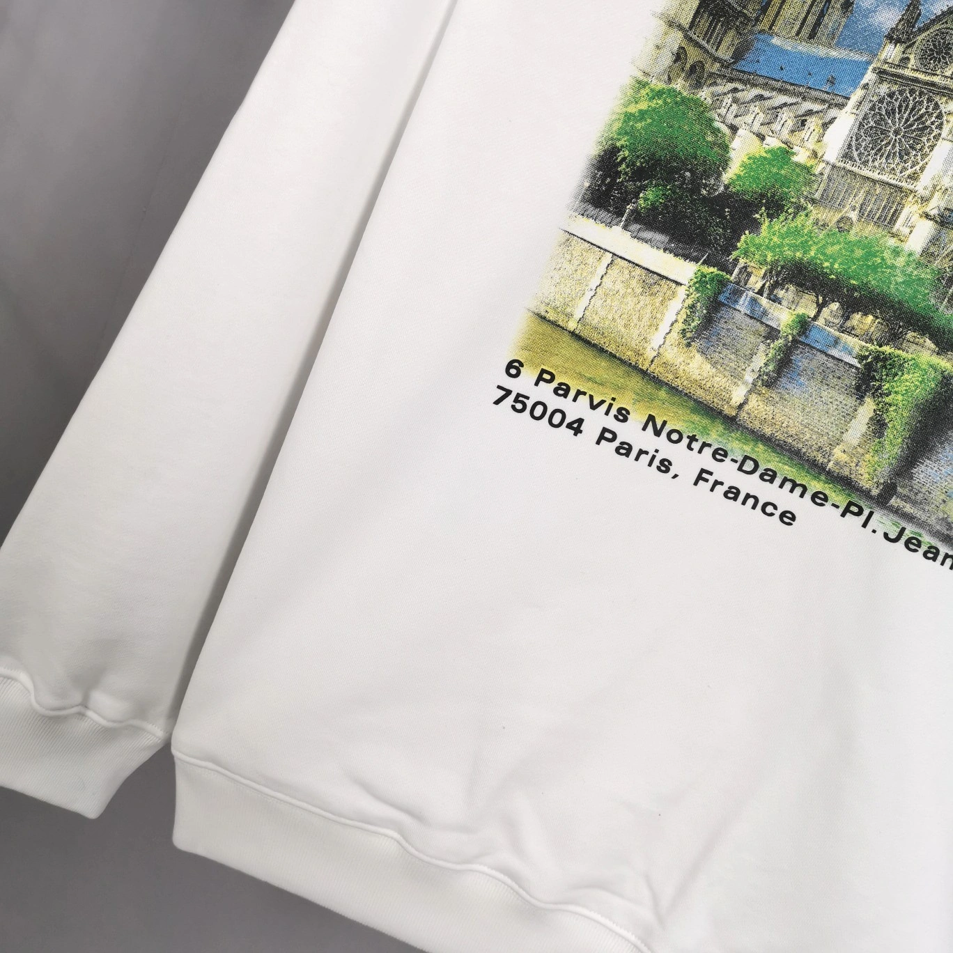oversized item:C-F477D1432