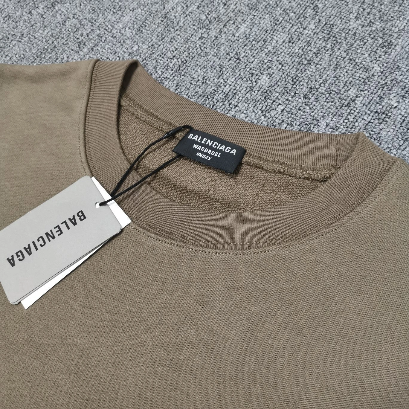 oversized item:C-F477D1705