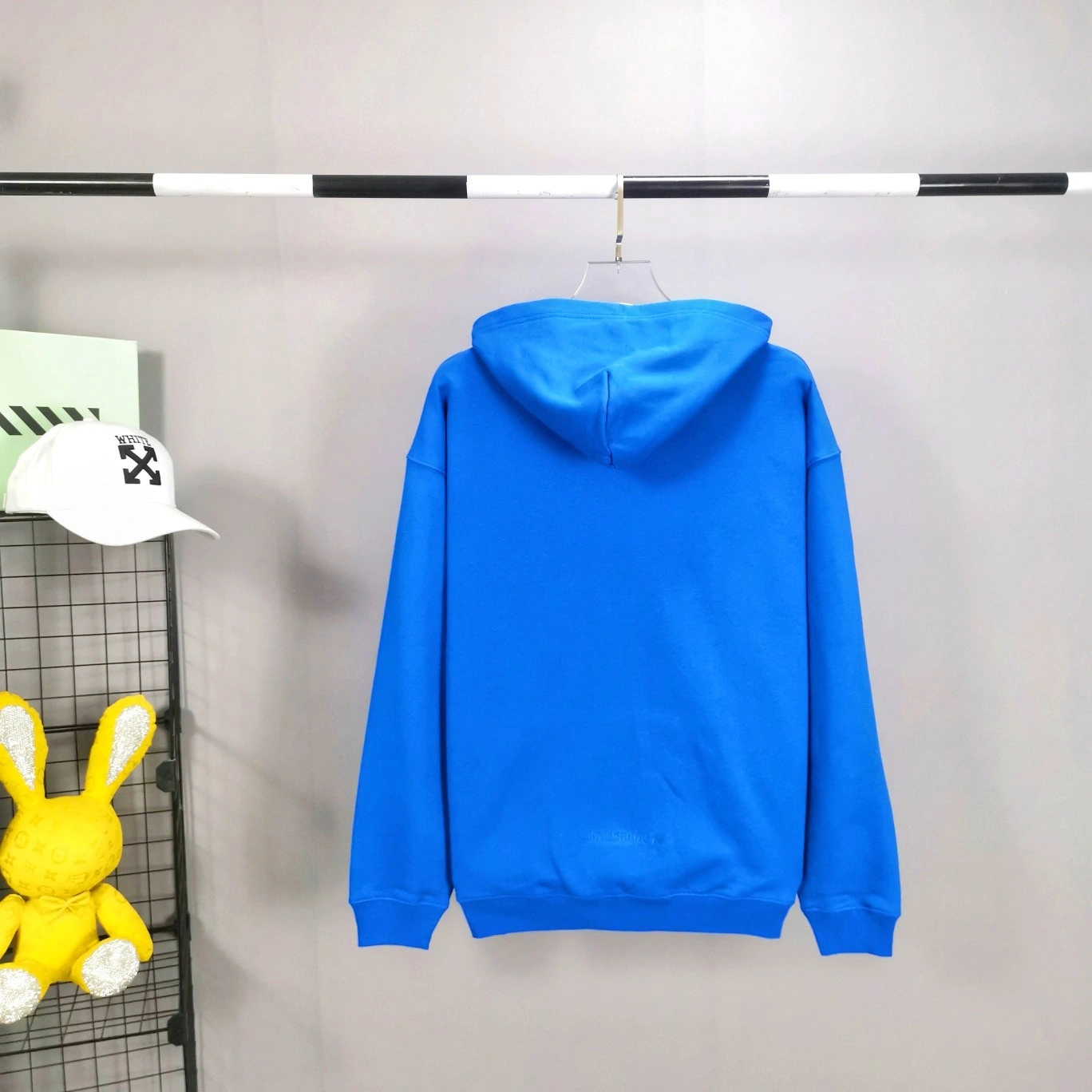 oversized item:C-F477D1716