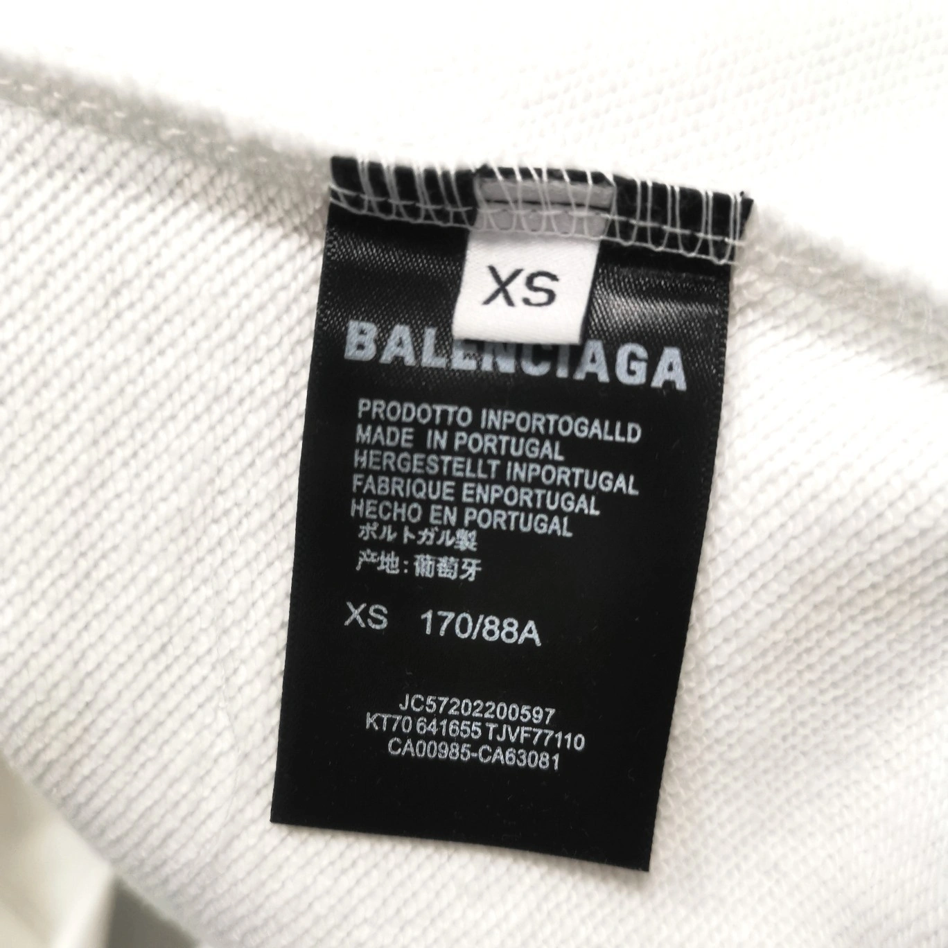 oversized item:C-F477D1725