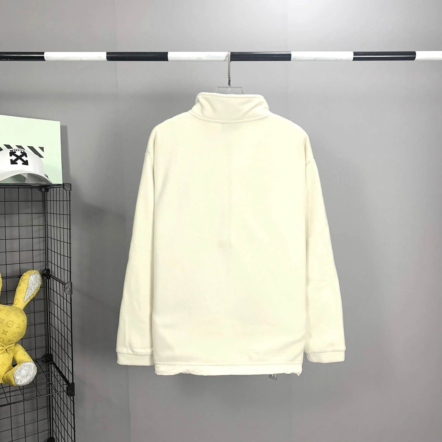 oversized item:C-F477D1727
