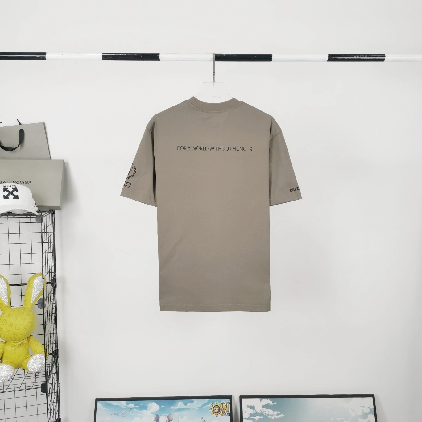oversized item:C-F477D2019