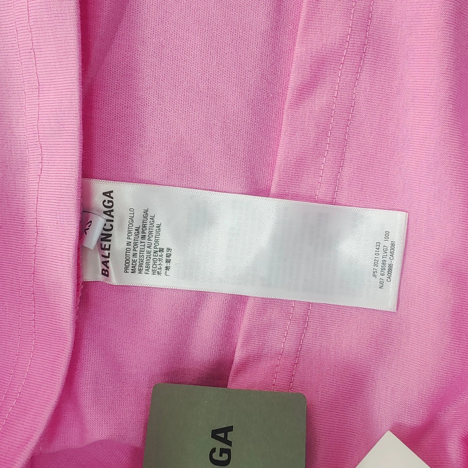 oversized item:C-F477D2024
