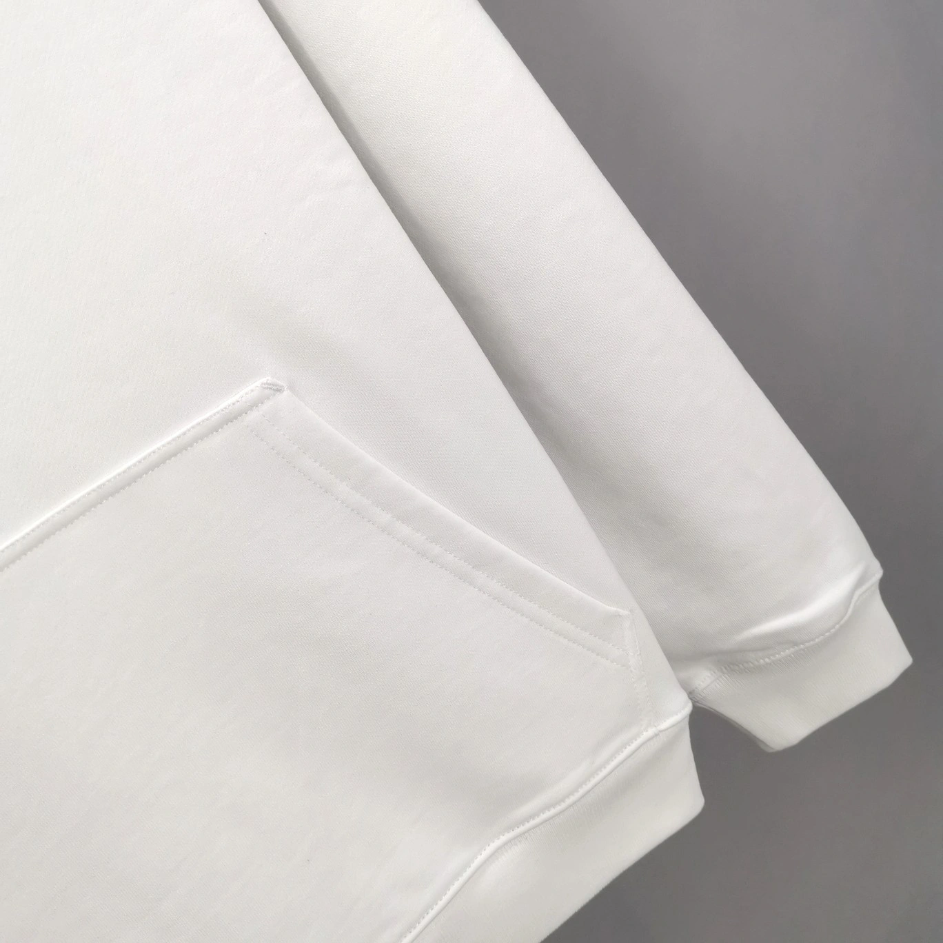 oversized item:C-F477D2039