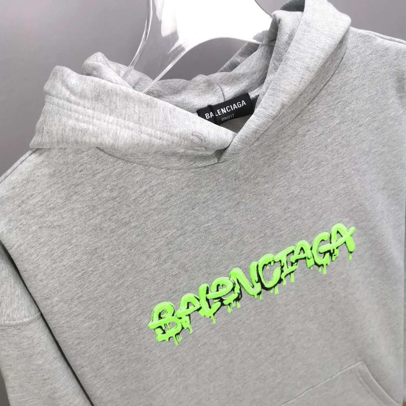 oversized item:C-F477D2043