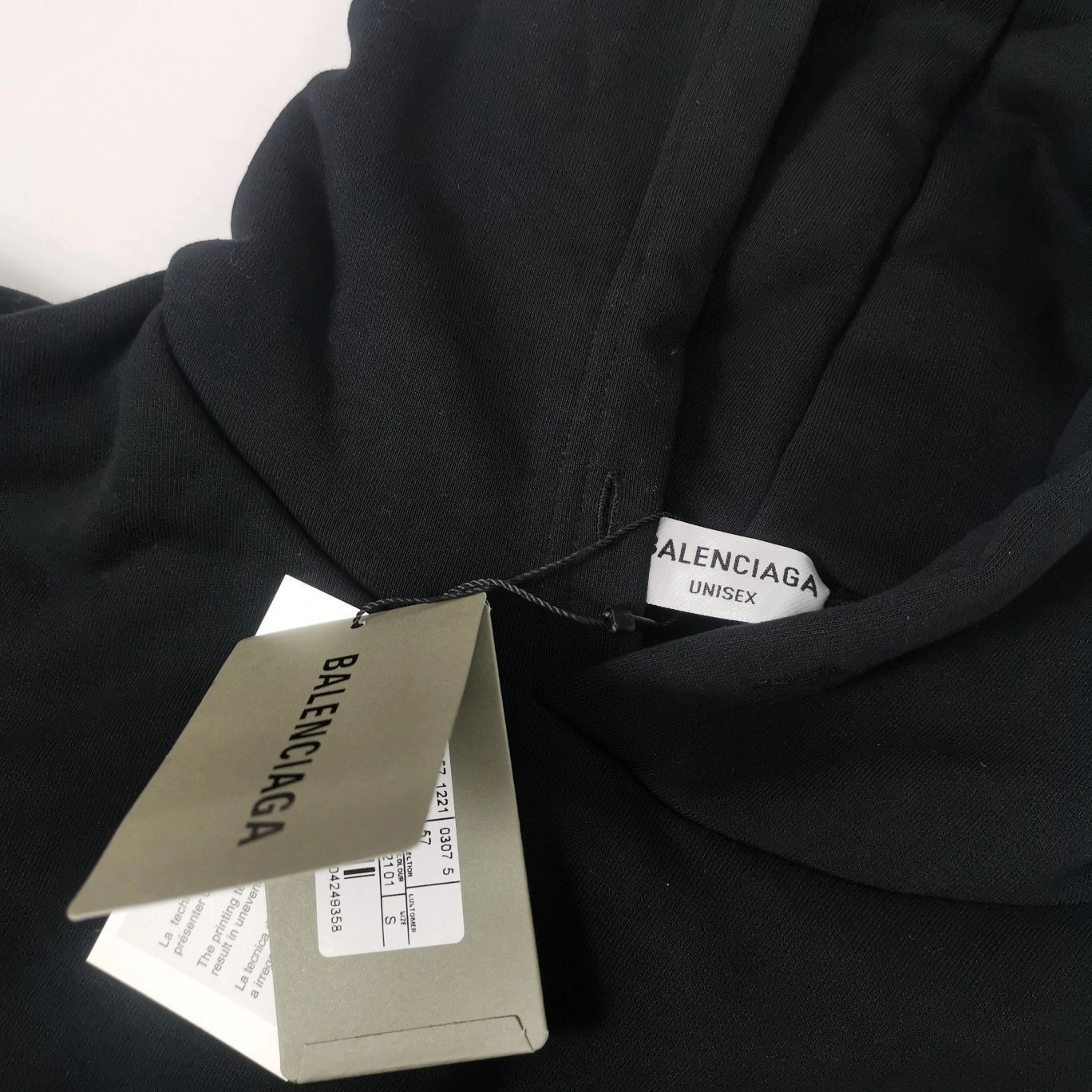 oversized item:C-F477D2044