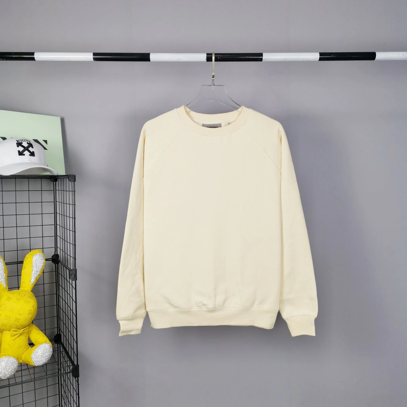 oversized item:C-F477D2051