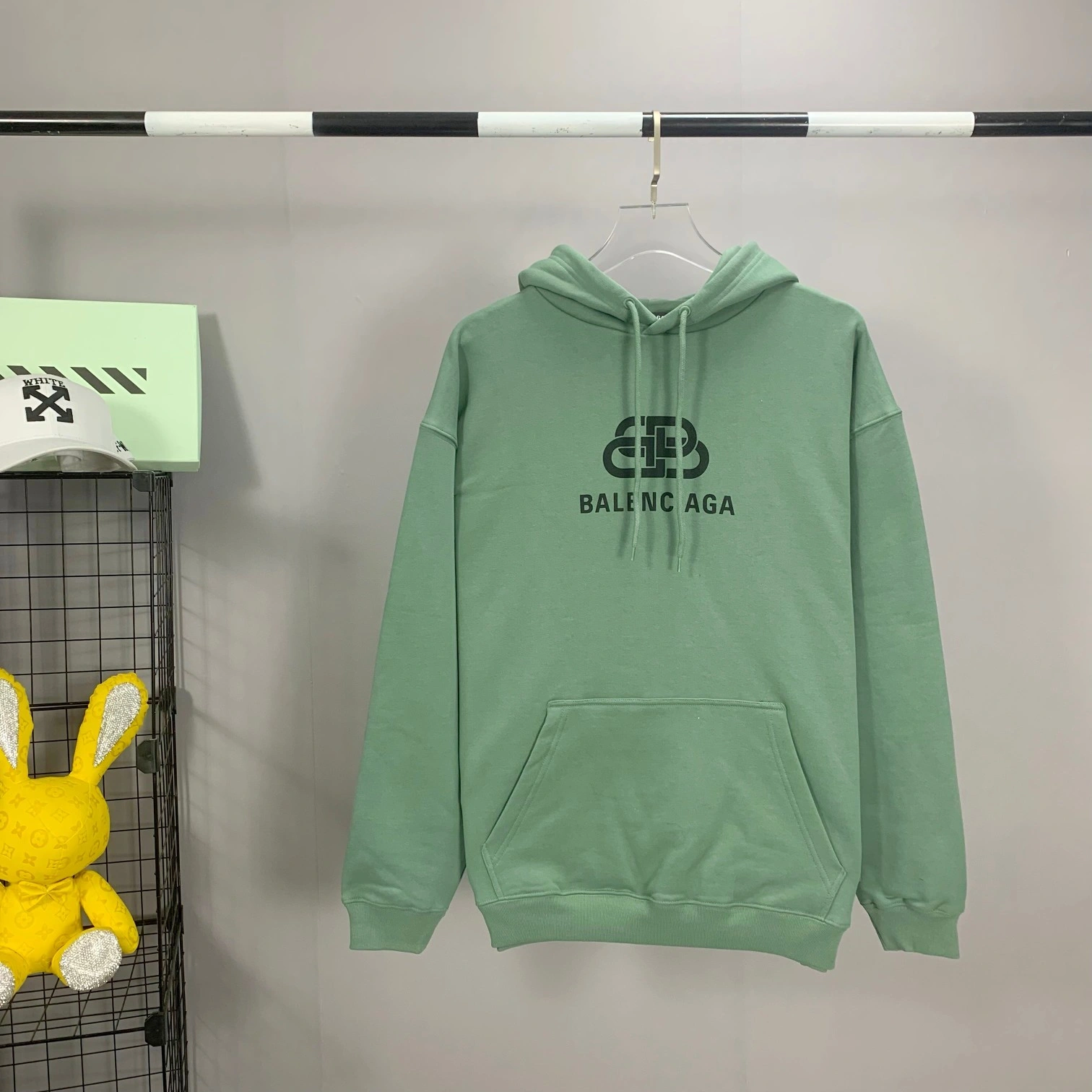 oversized item:C-F477D2433