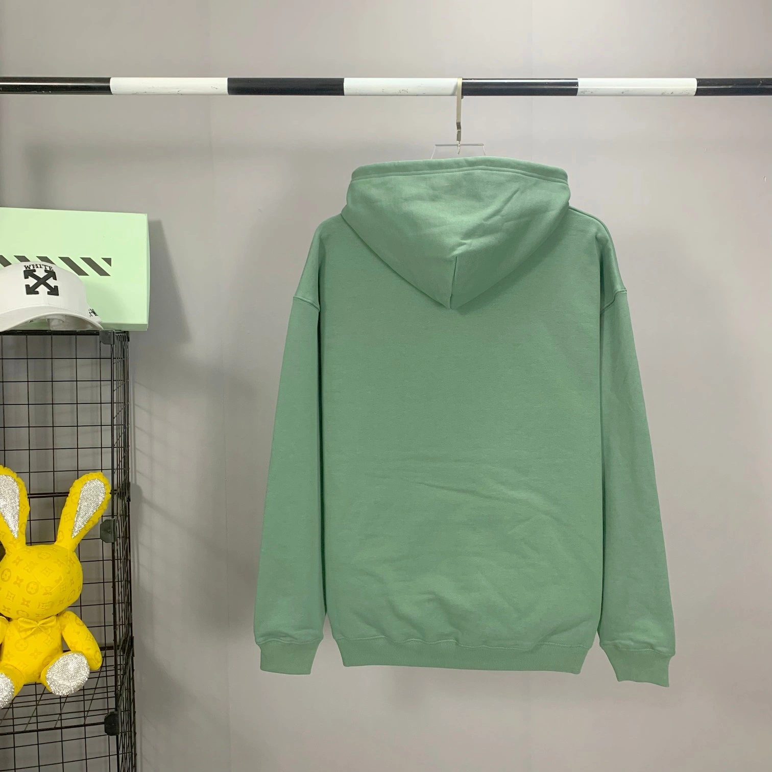 oversized item:C-F477D2433