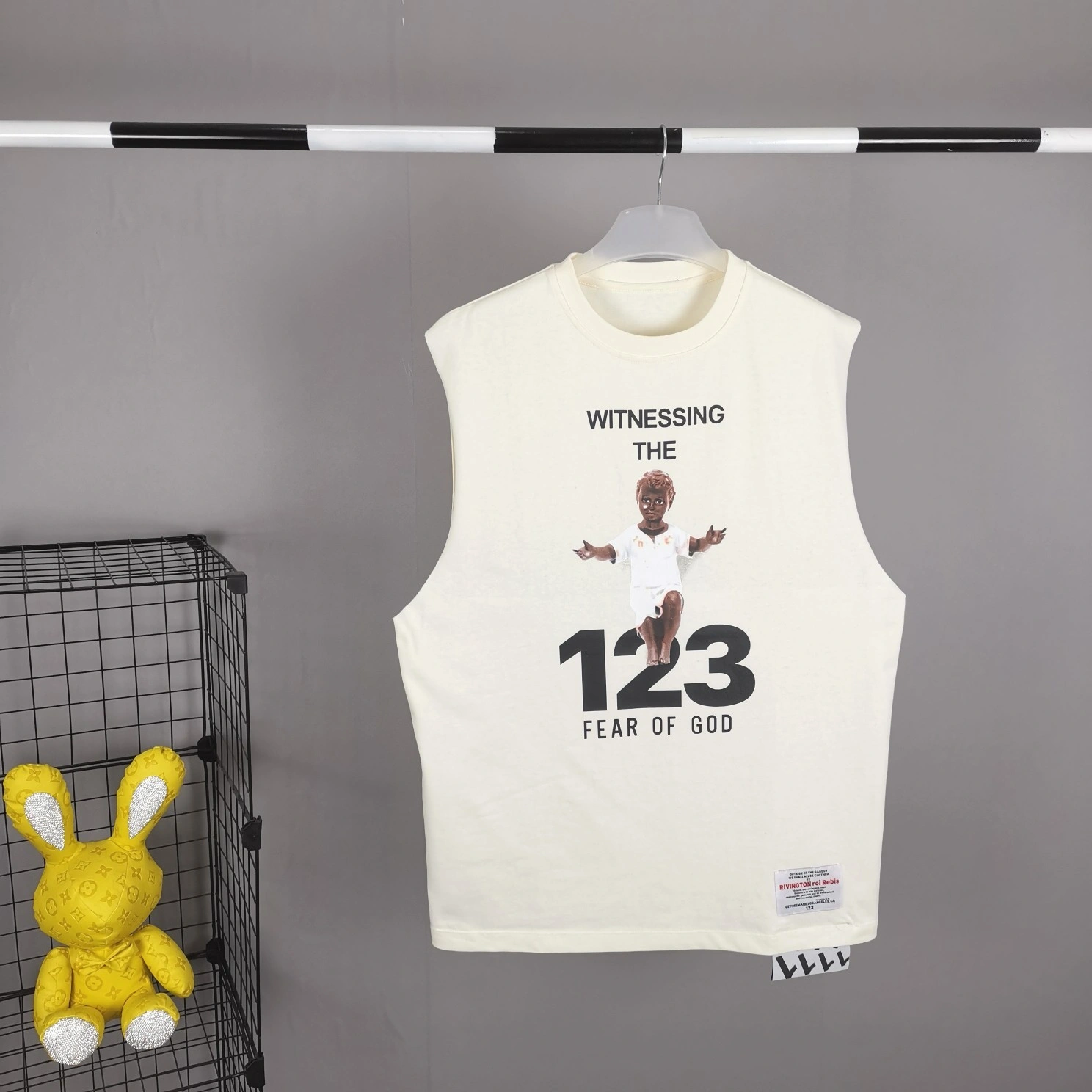 &oversized item:C-F477E1729