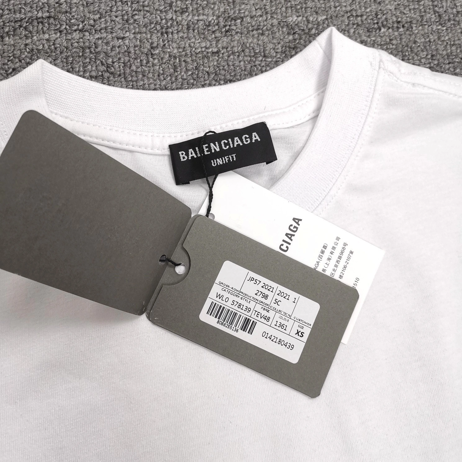 oversized item:C-F477E1821