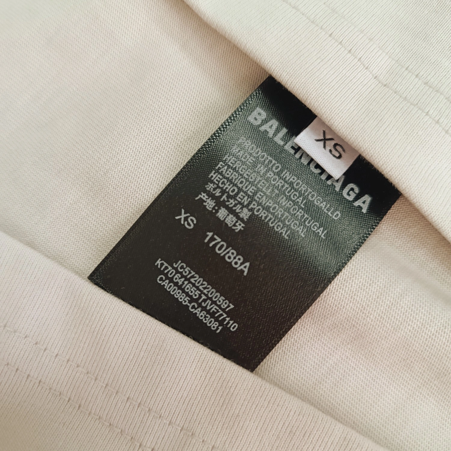 &oversized item:C-F477E1824