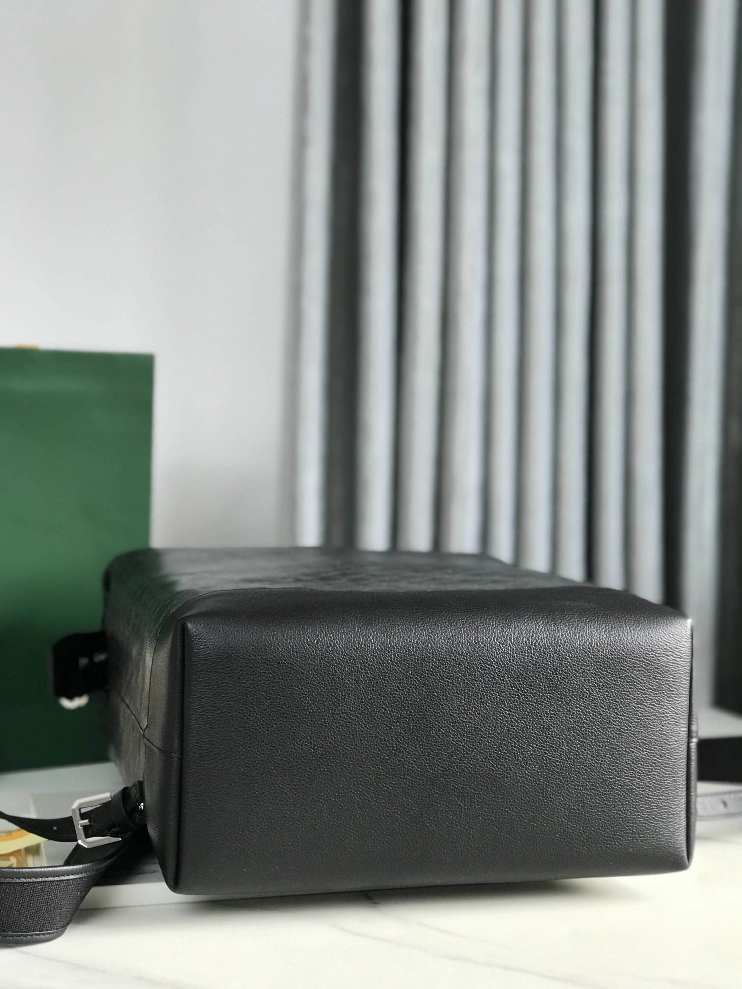 MOMO-- 6oy1r4 CISALPMMLTY-52CL01P high quality version Cisalpin Calfskin item:F-B664B0201