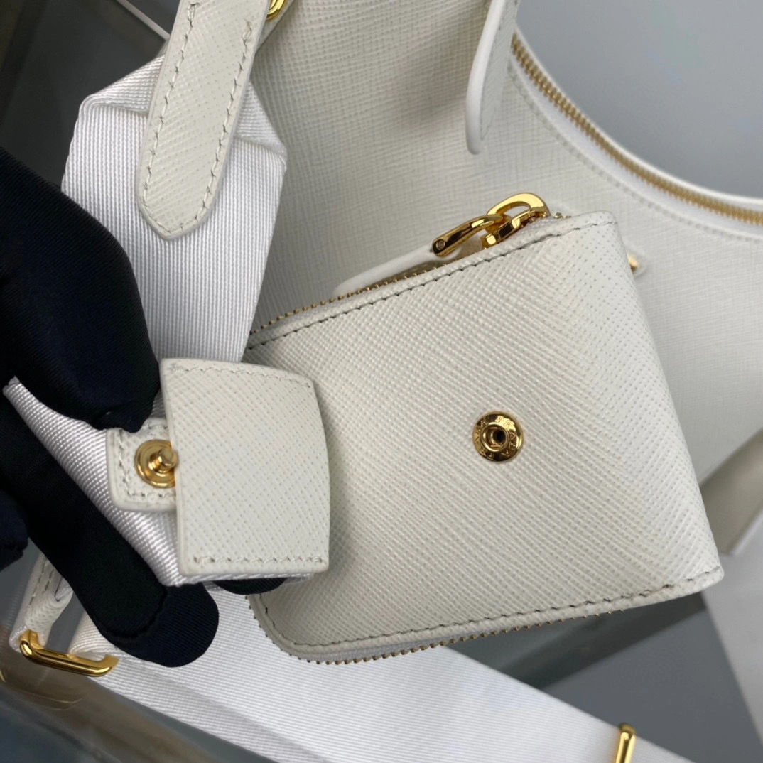 MOMO- high quality version 1BH204-NZV-F02EN-V-V2M Re-Edition 2005 Saffiano item：B-B063K0915C
