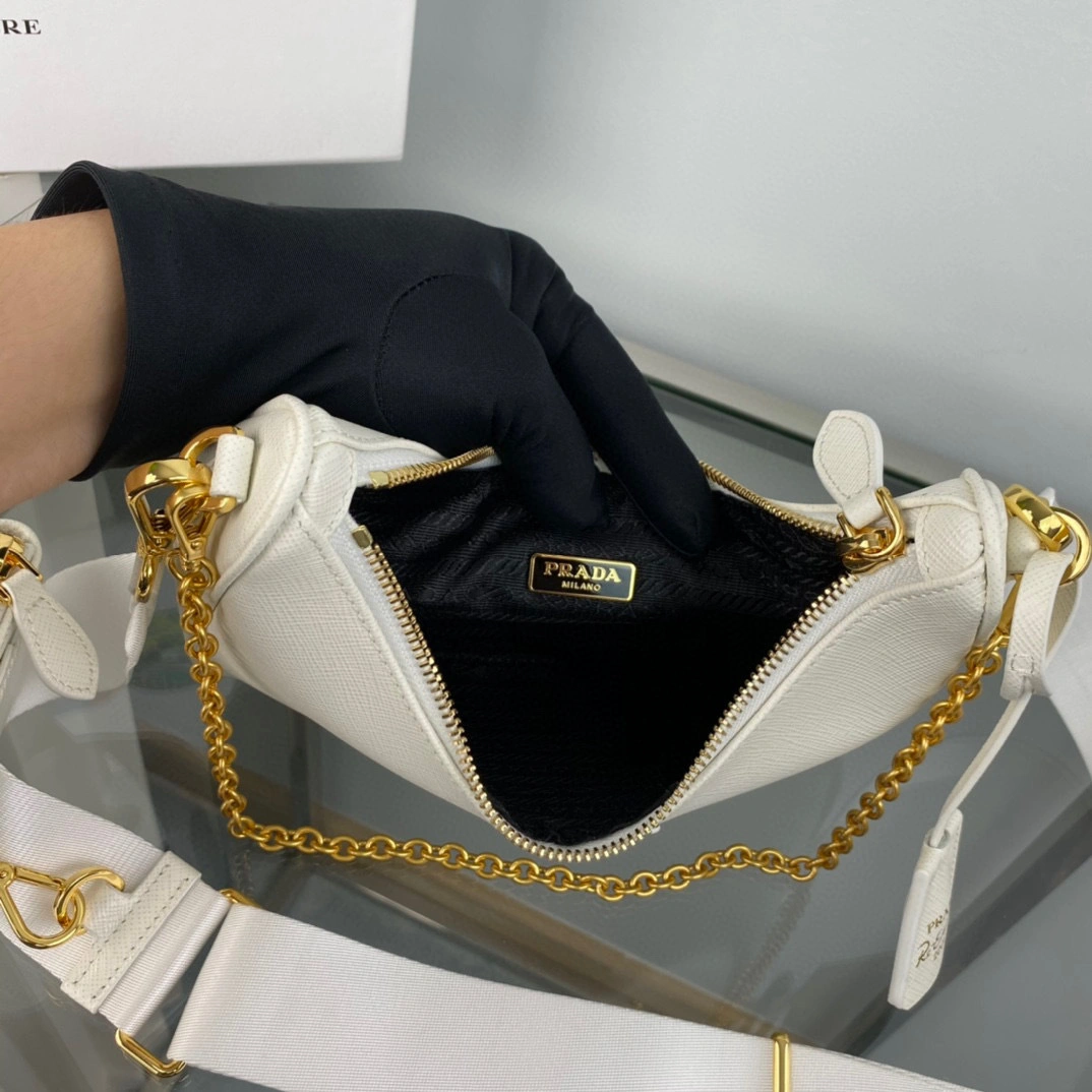 MOMO- high quality version 1BH204-NZV-F02EN-V-V2M Re-Edition 2005 Saffiano item：B-B063K0915C