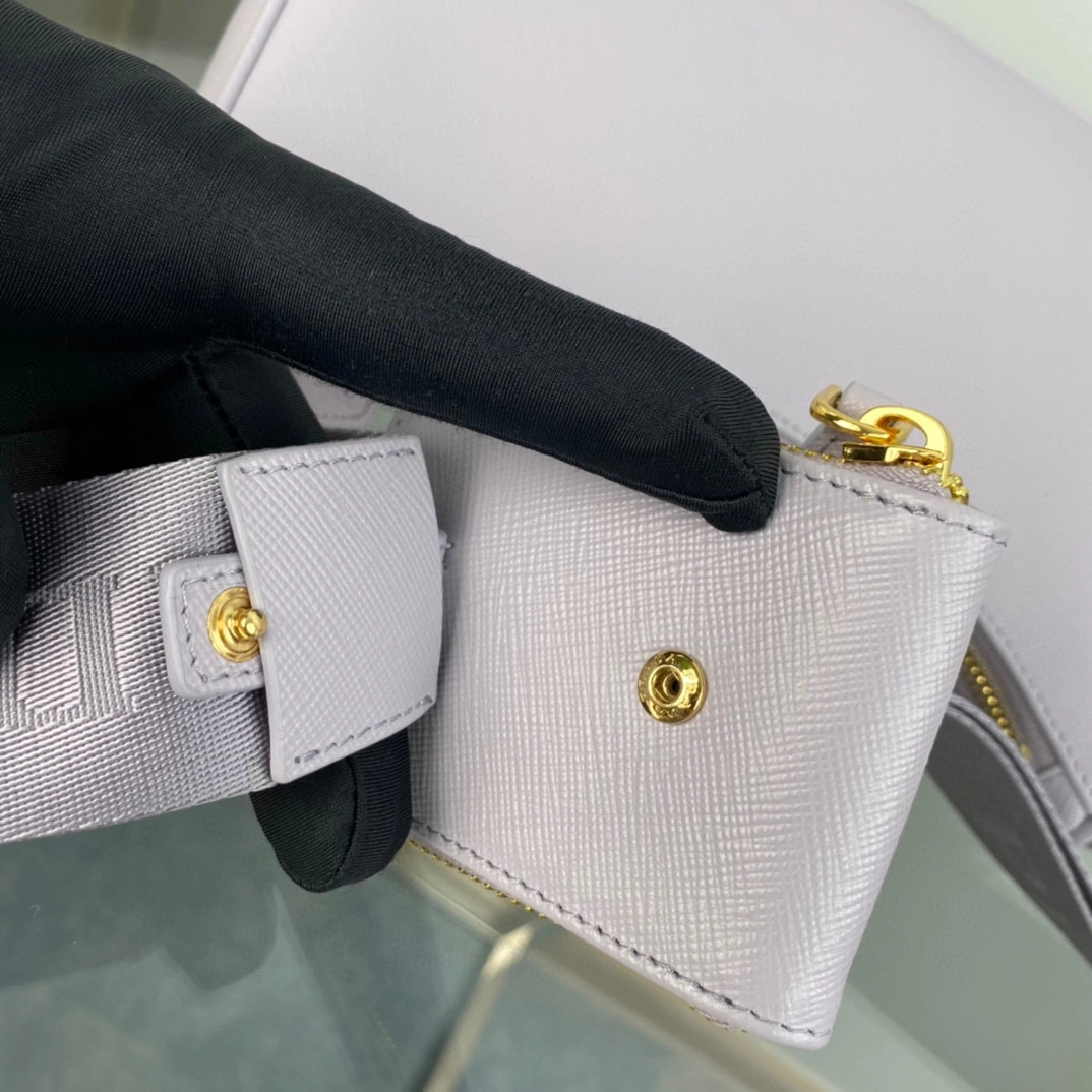 MOMO- high quality version 1BH204_NZV_F0ETB_V_V2M Re-Edition 2005 Saffiano item：B-B063K0913C