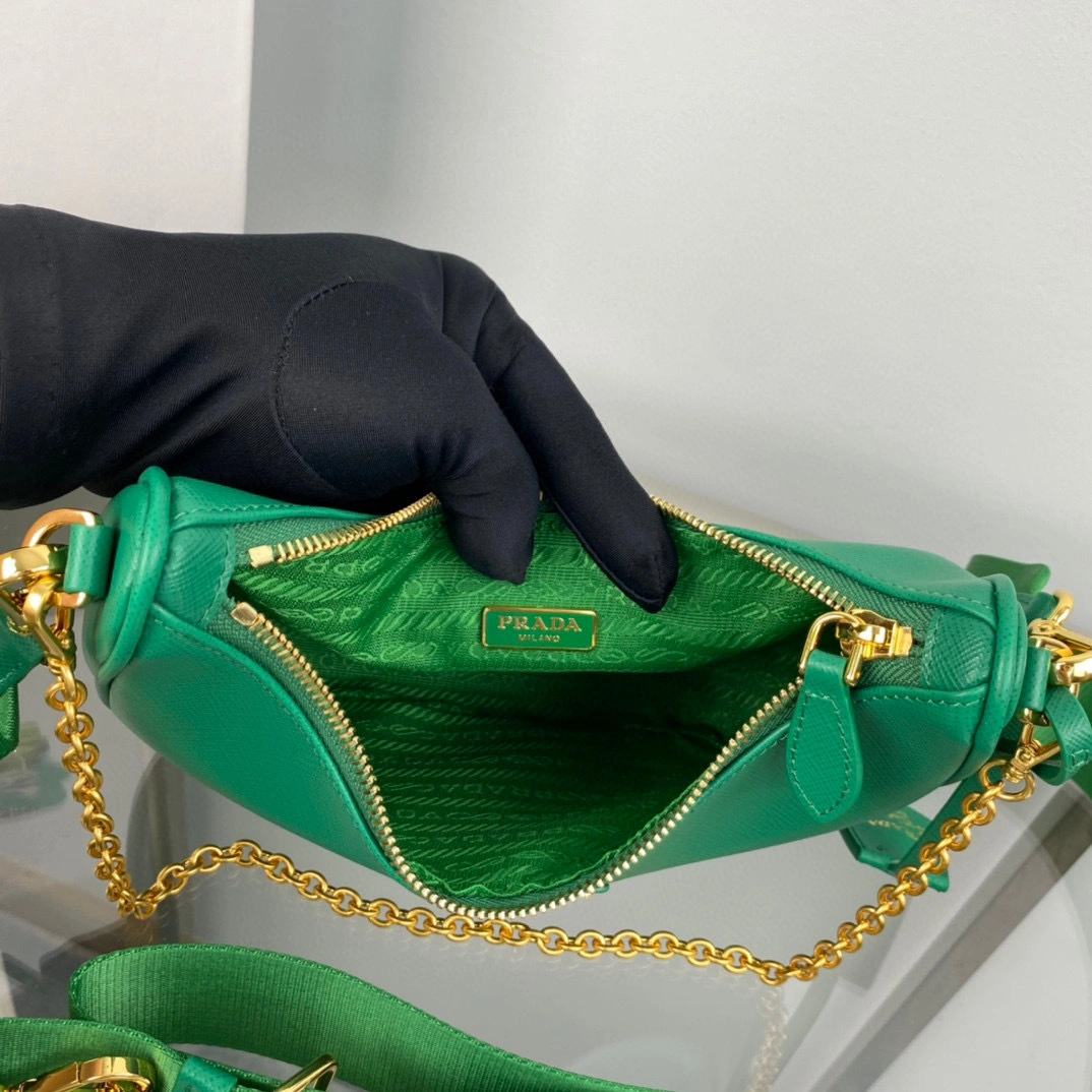 MOMO- high quality version 1BH204_NZV_F0PCL_V_V2M Re-Edition 2005 Saffiano item：B-B063K0914C