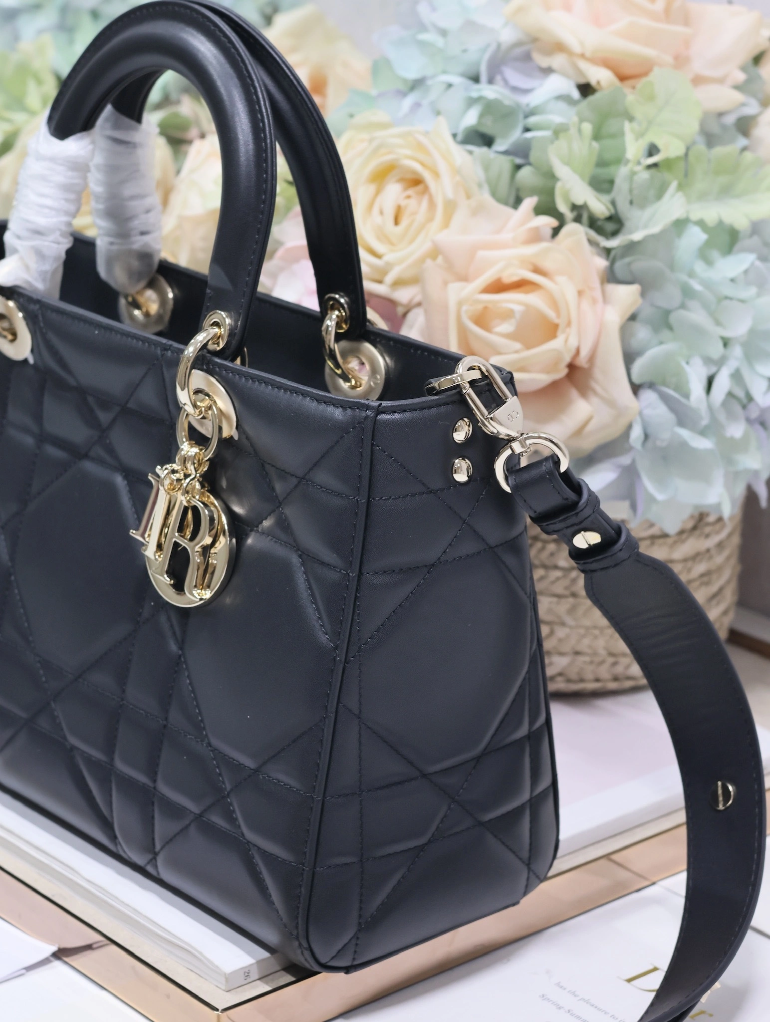 MOMO-- 4ior M1151OHOW_M900 high quality version Lady D-Sire My ABC cowhide item:D-B000J3012