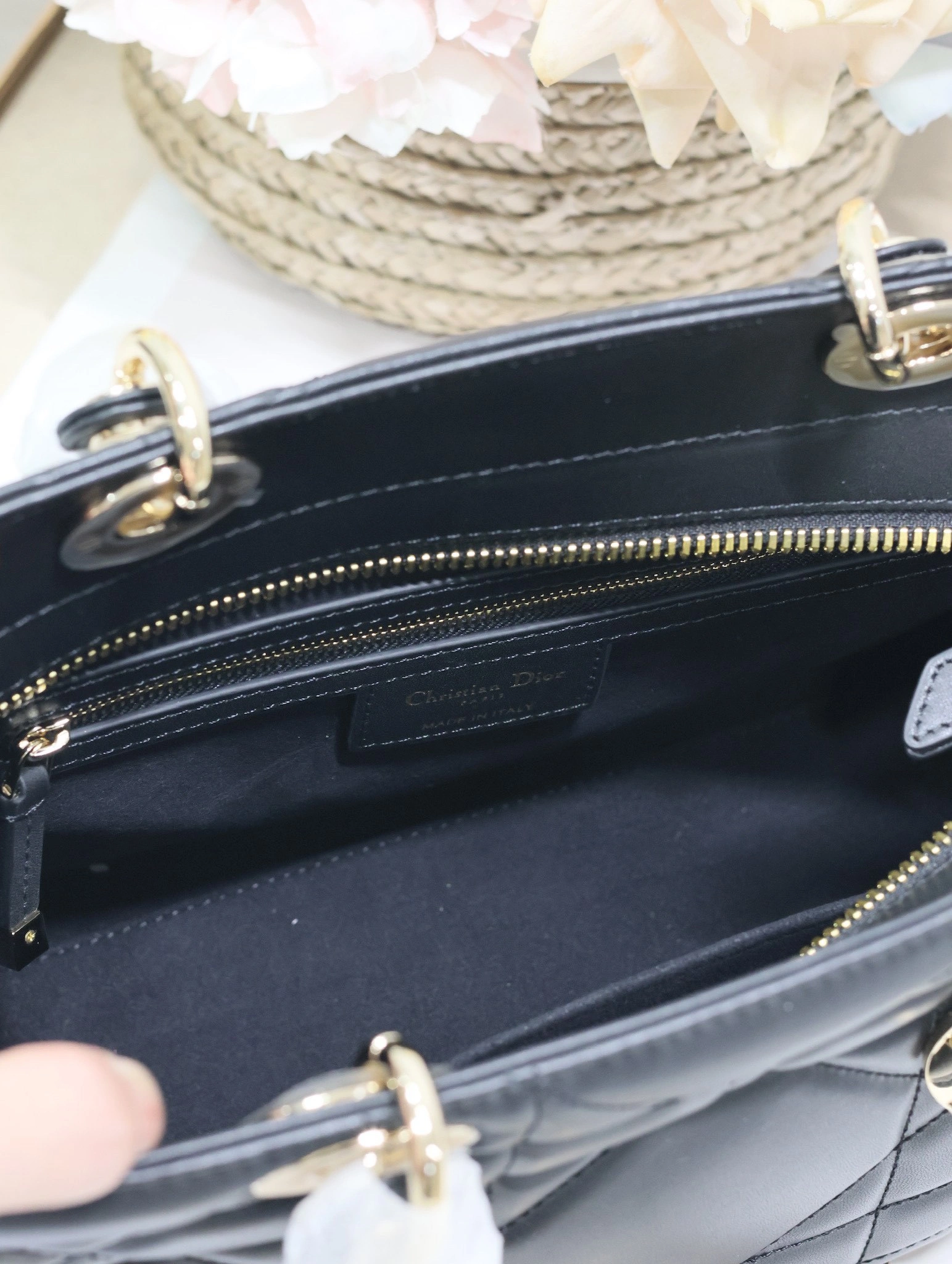 MOMO-- 4ior M1151OHOW_M900 high quality version Lady D-Sire My ABC cowhide item:D-B000J3012
