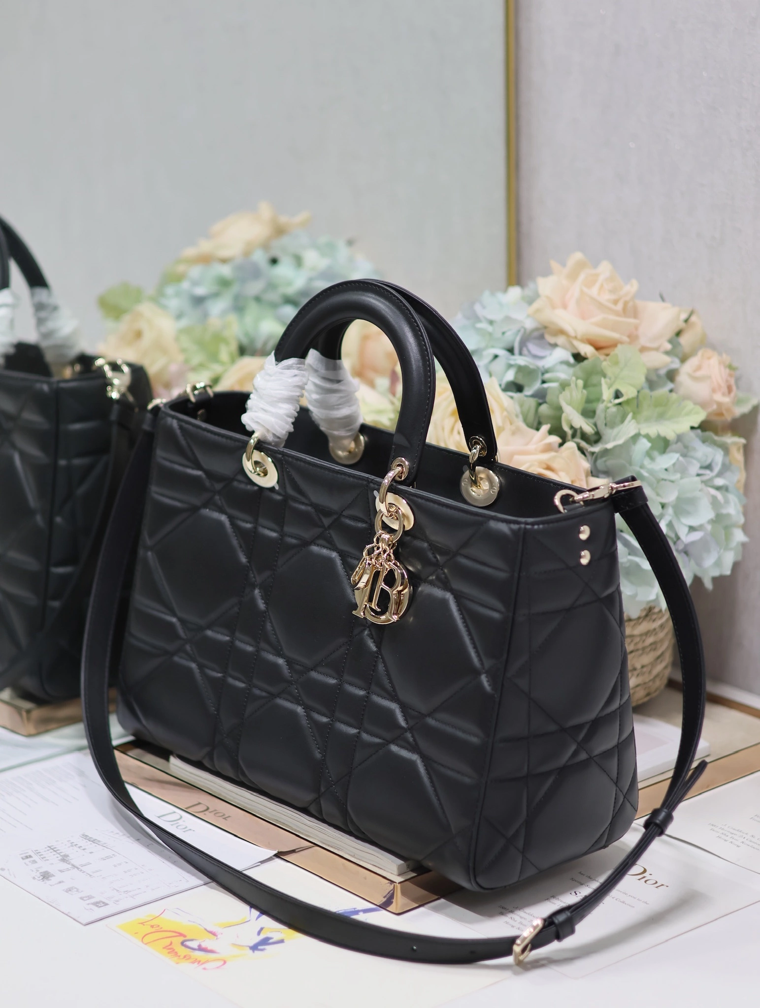 MOMO-- 4ior M1152OHOW_M900 high quality version Lady D-Sire My ABC cowhide item:D-B000J3013
