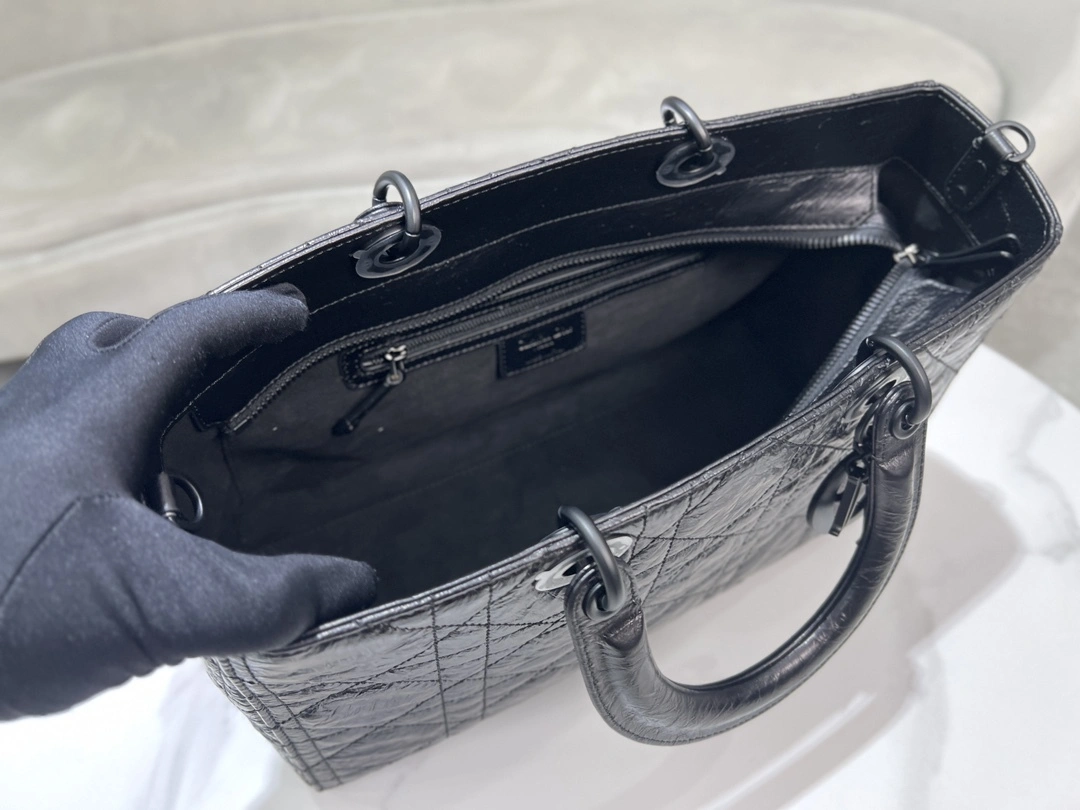 MOMO-- 4ior M1152SNIO_M900 high quality version cowhide Lady D-Sire My ABC item:D-B000J3018