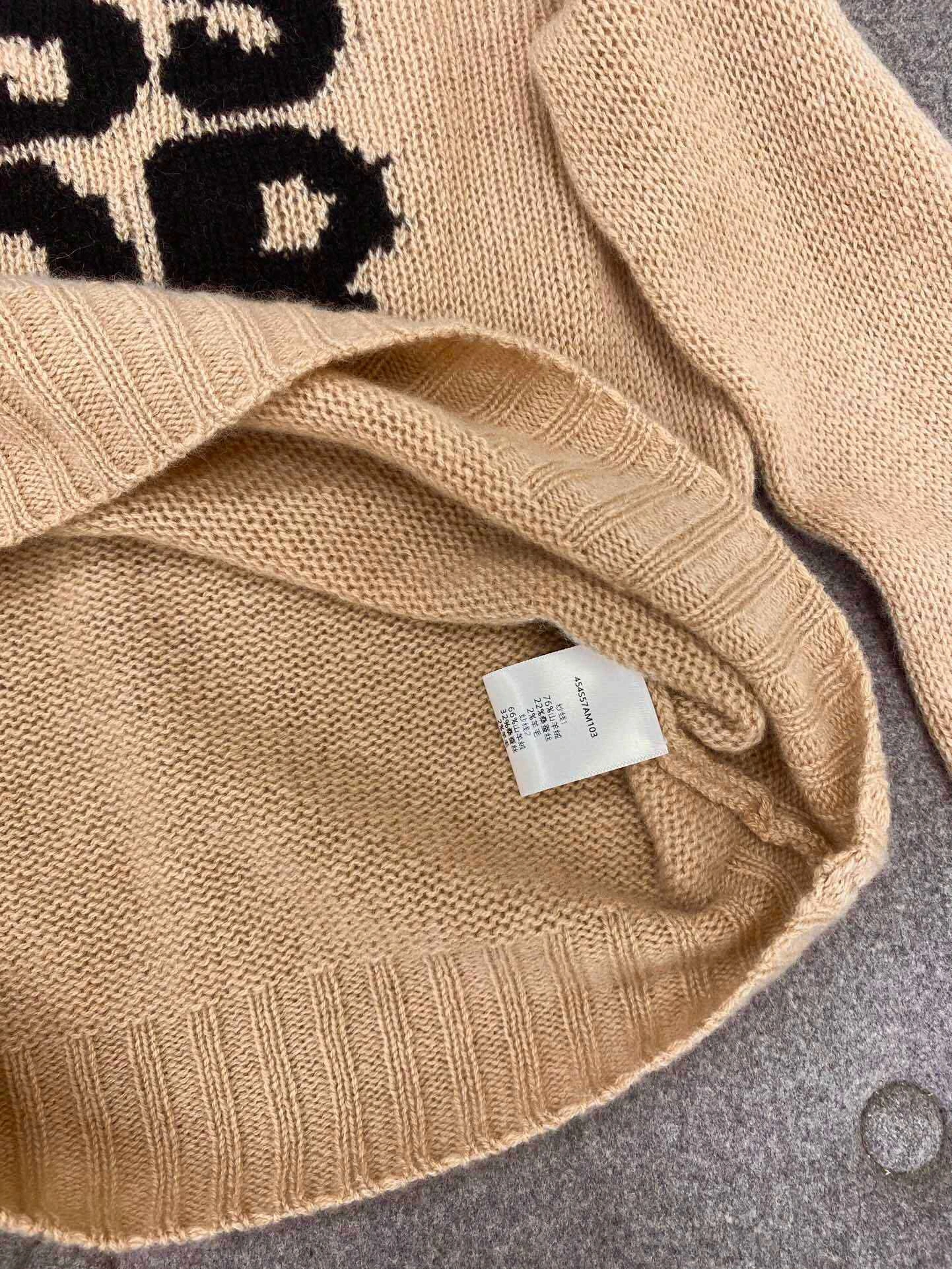 Bald Eagle-- 4ior high quality version cashmere cashmere mulderry silk 2Colour item:D-F801J3108-2