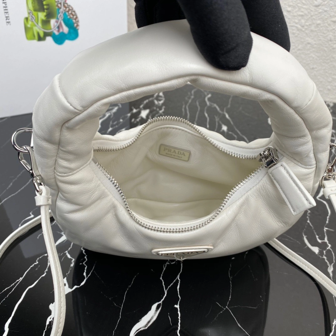MOMO-- Pr141 1BA384_2DYI_F0009_V_OVM Hobo sheepskin high quality version item:D-B000K2221