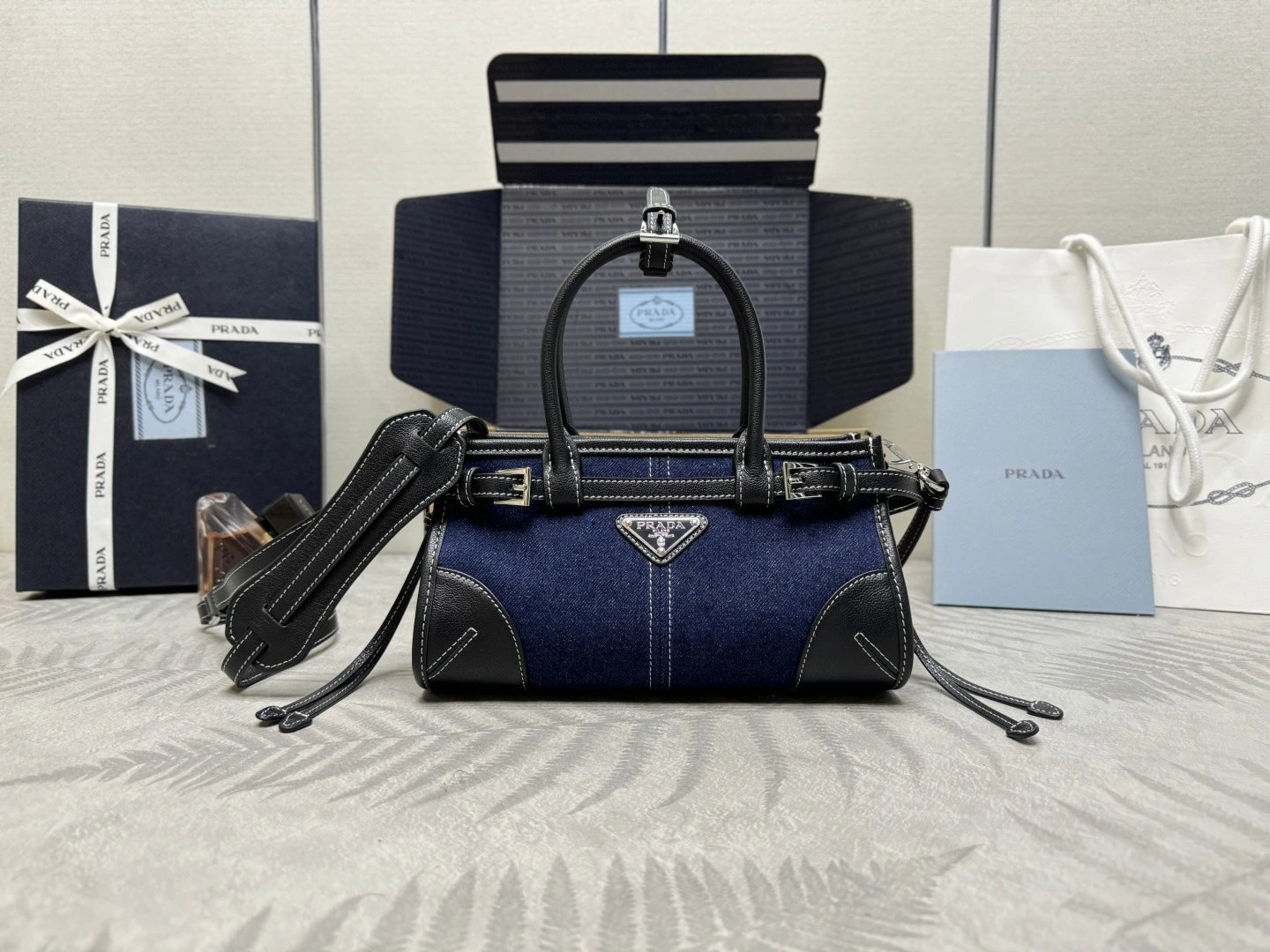 MOMO-- Pr141 1BA486_2GCF_F0Q10_V_OOO high quality version cowhide Bonnie item:E-B000K0635