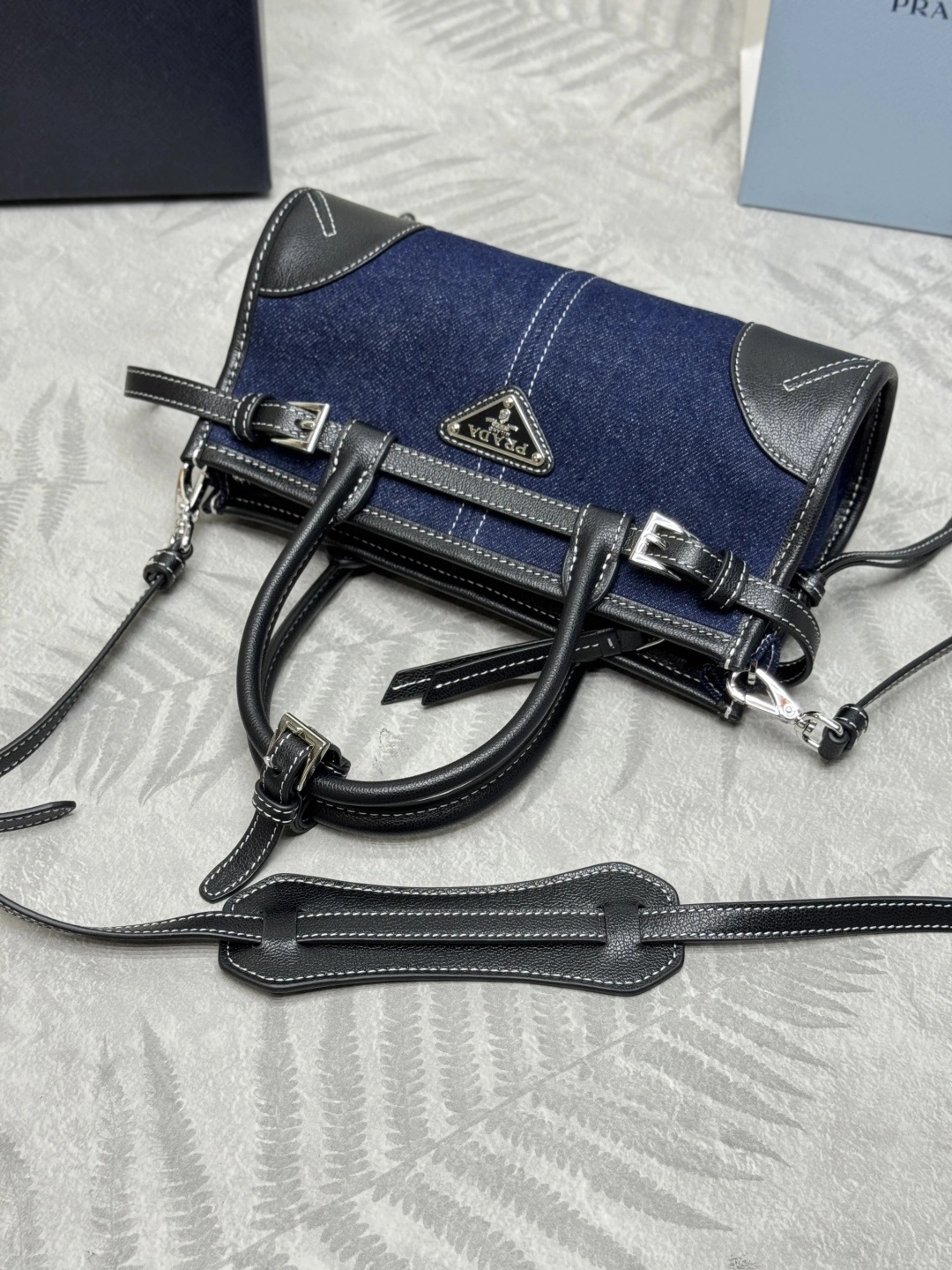 MOMO-- Pr141 1BA486_2GCF_F0Q10_V_OOO high quality version cowhide Bonnie item:E-B000K0635